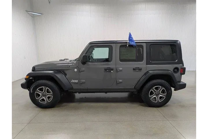 $27145 : Jeep Wrangler Unlimited 2020 image 1