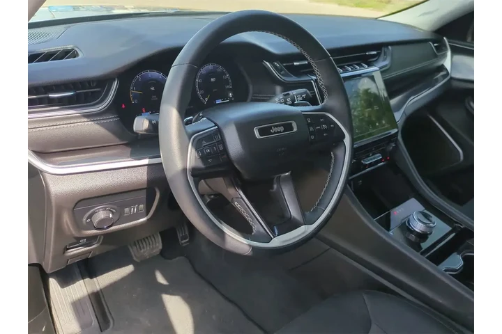 $28600 : Jeep Grand Cherokee L 2022 4 image 10