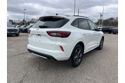 $25350 : Ford Escape 2024 AWD ST-Line thumbnail