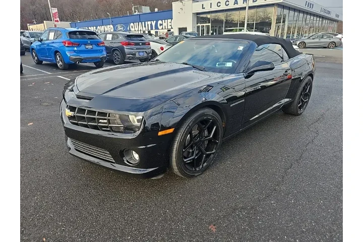 $18990 : Chevrolet Camaro 2011 SS 2dr image 1