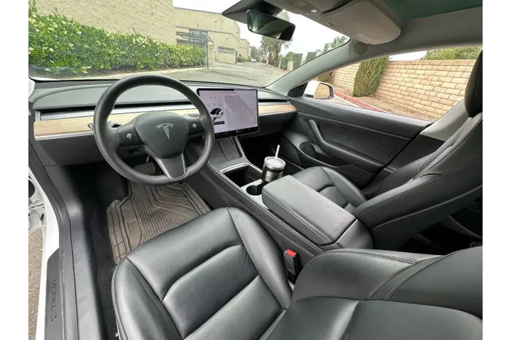 $19999 : 2021 Model 3 Standard Range P image 3