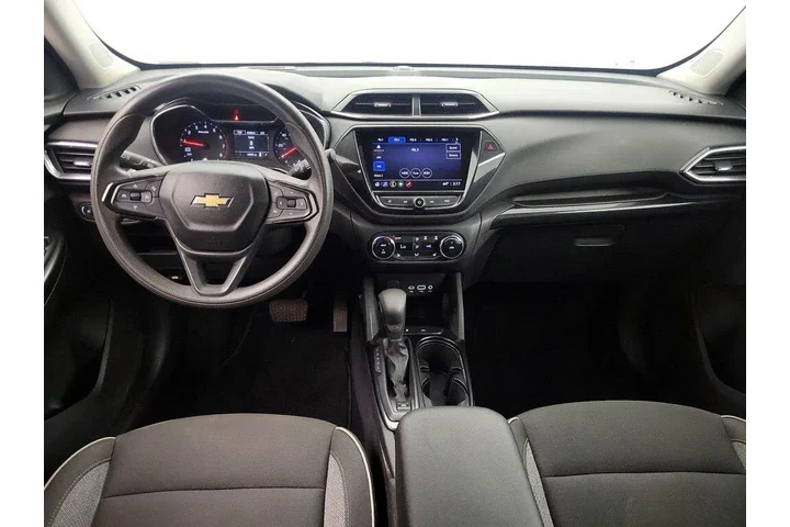$18998 : Chevrolet Trailblazer 2023 L image 9