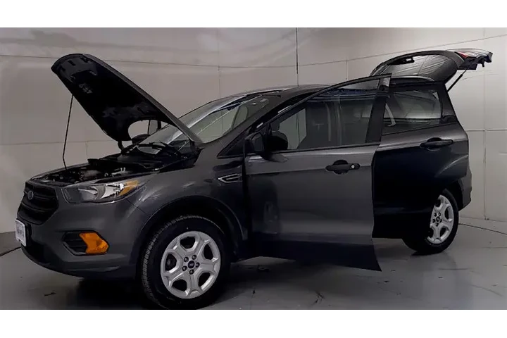 2015 Escape SE 4WD image 10