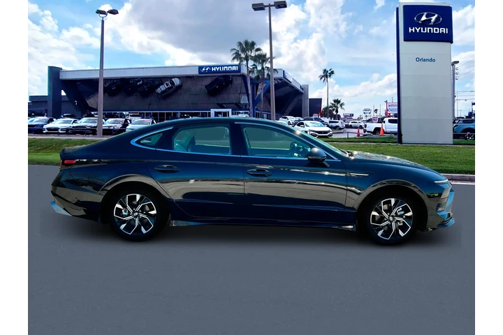 $26275 : Hyundai SONATA 2025 SEL 4dr image 9