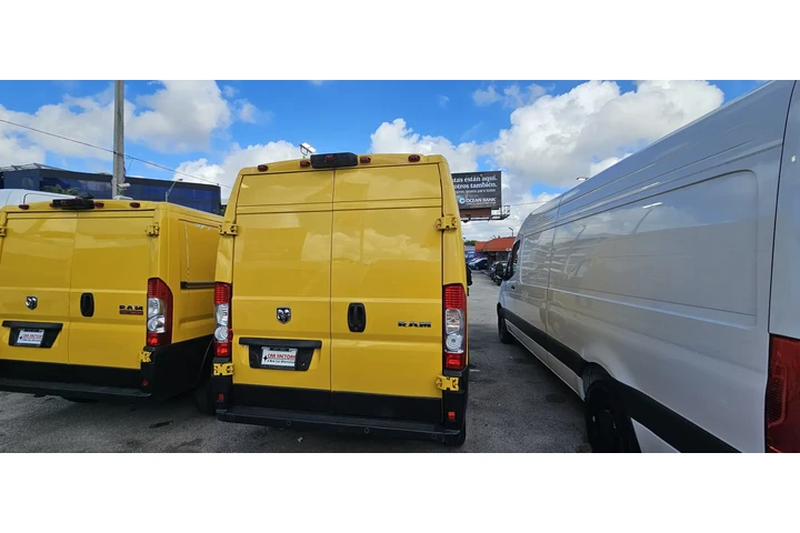 $11495 : Ram ProMaster 1500 high Roof image 7