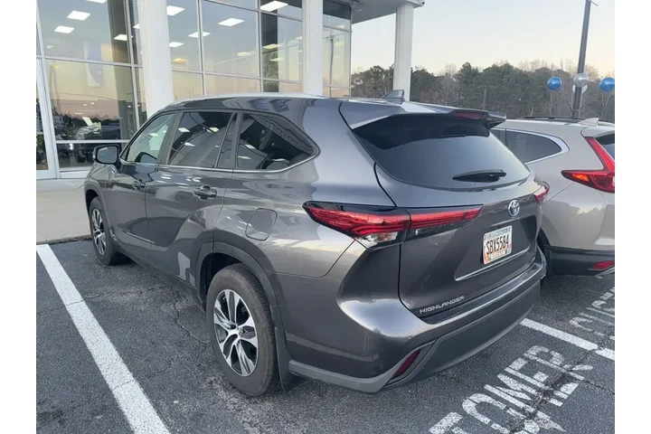 $39341 : Toyota Highlander Hybrid 202 image 6