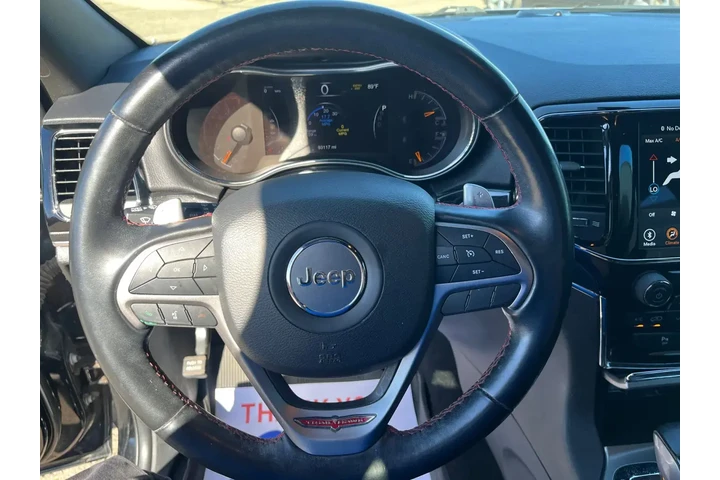 Jeep Grand Cherokee 2020 4x4 image 9