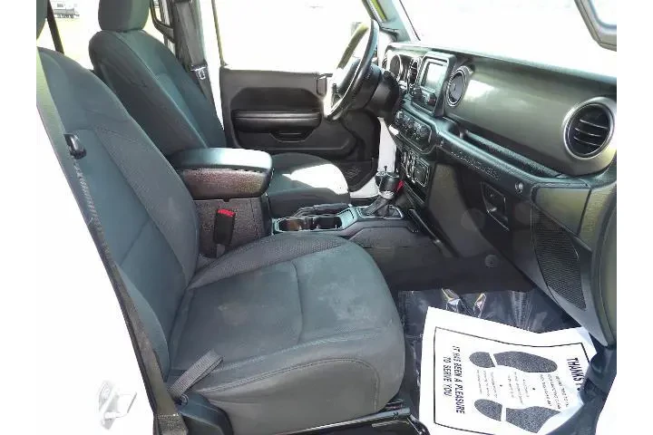 Jeep Wrangler Unlimited 2020 image 10