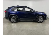 $20998 : Toyota RAV4 2019 XLE Premium thumbnail