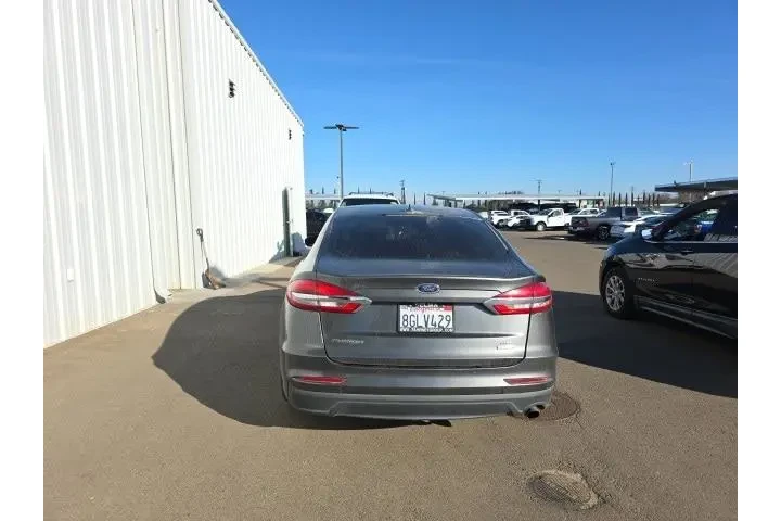 $8900 : Ford Fusion 2019 SE 4dr Seda image 5