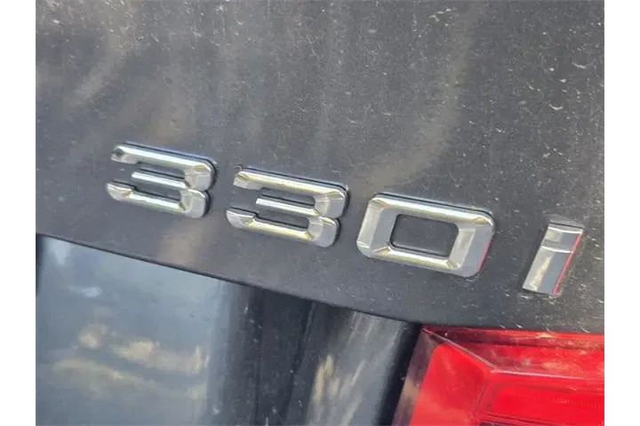 $12987 : BMW 3 Series 2018 330i 4dr S image 10