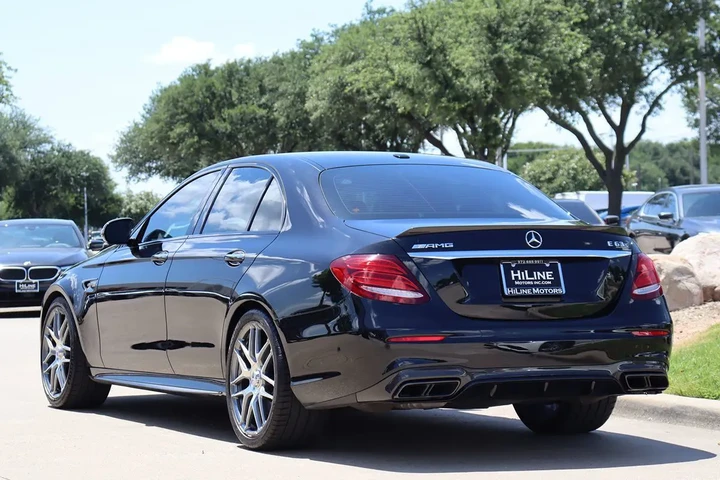 $53717 : 2018 AMG E 63 4MATIC Sedan image 10