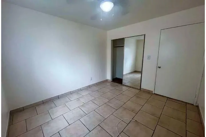 $950 : RENTO RECAMARAS image 1