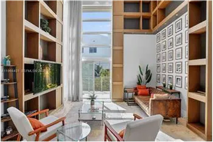 $4800 : Rental property with 2 bedro image 7