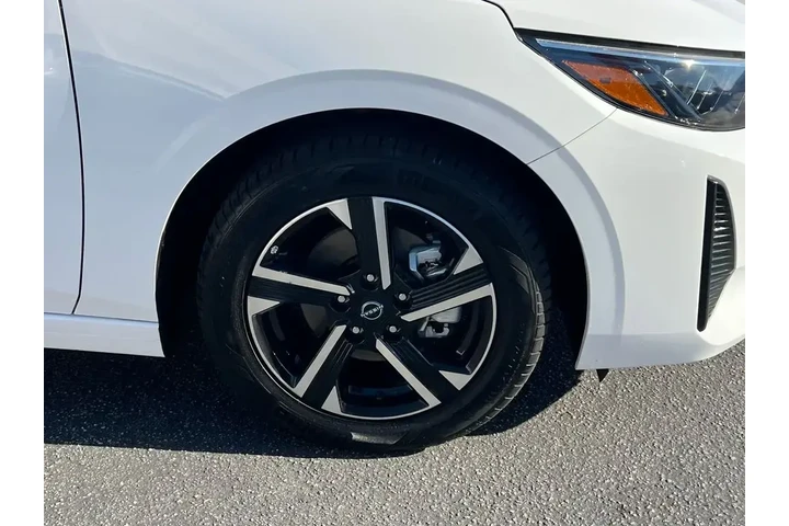 $19998 : Nissan Sentra 2024 SV 4dr Se image 10