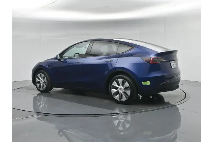 $36204 : Tesla Model Y 2023 AWD 4dr C image 5