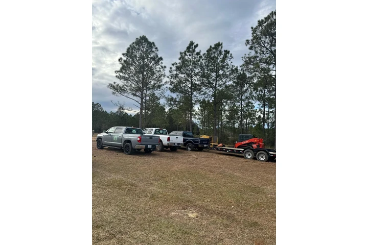 Solution Tree Services LLC image 9