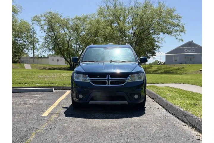 $3900 : 2015 Journey SXT image 5