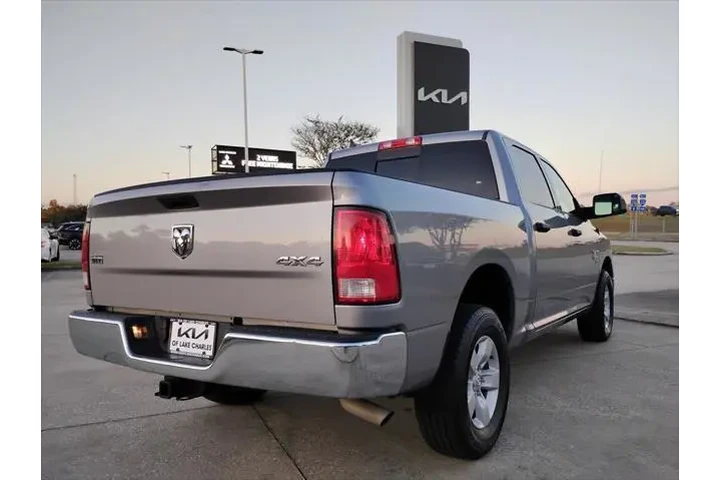 $33988 : Ram 1500 Classic 2023 4x4 SL image 5