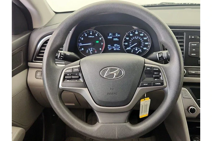 $13998 : Hyundai ELANTRA 2017 SE 4dr image 10