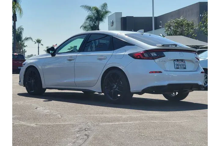 $29750 : Honda Civic 2024 Sport 4dr H image 2