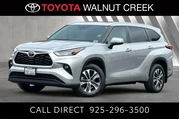 Toyota Highlander 2023 AWD X