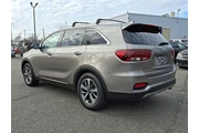 $18425 : Kia Sorento 2019 AWD EX V6 4 thumbnail