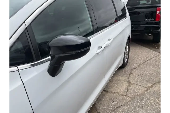 $31995 : Chrysler Pacifica 2025 Selec image 7