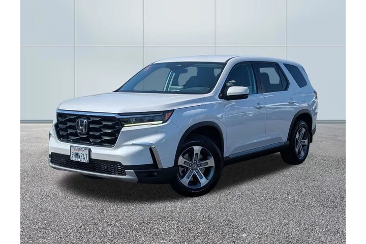 $37875 : Honda Pilot 2023 EX-L 4dr SU image 1