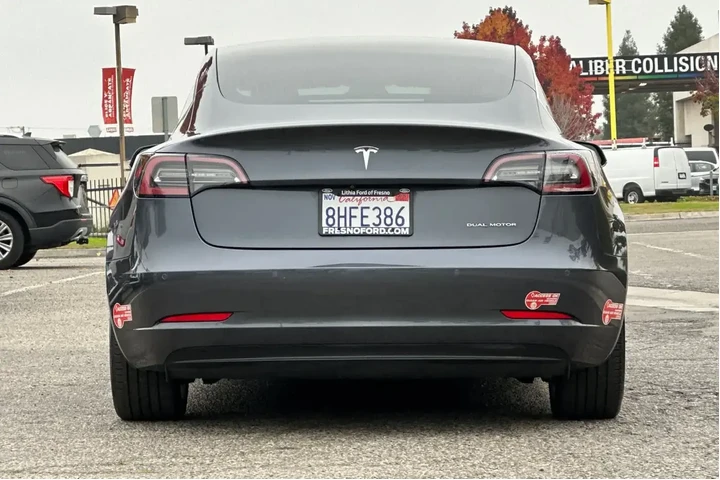 $20312 : Tesla Model 3 2018 AWD Perfo image 7