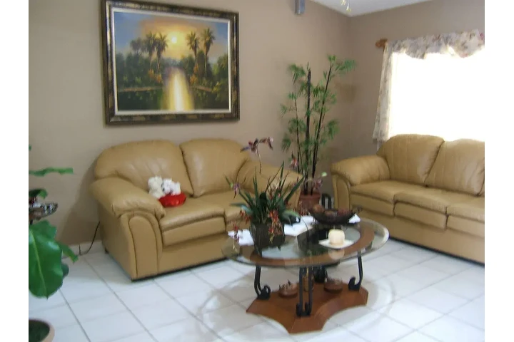 $1095 : 15399 SW 69th Ln, Miami, FL 33 image 3
