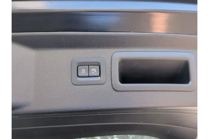 $28795 : Mazda CX-50 2024 AWD 2.5 S P image 10