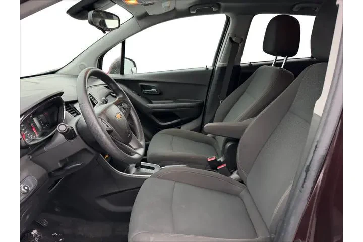 $16145 : Chevrolet Trax 2021 AWD LS 4 image 10