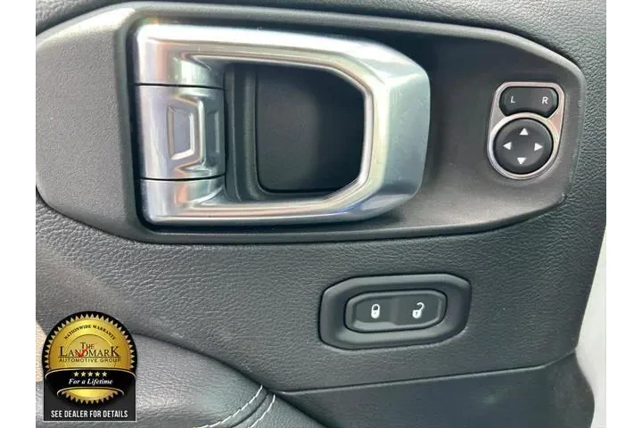 $30067 : Jeep Wrangler Unlimited 2022 image 8