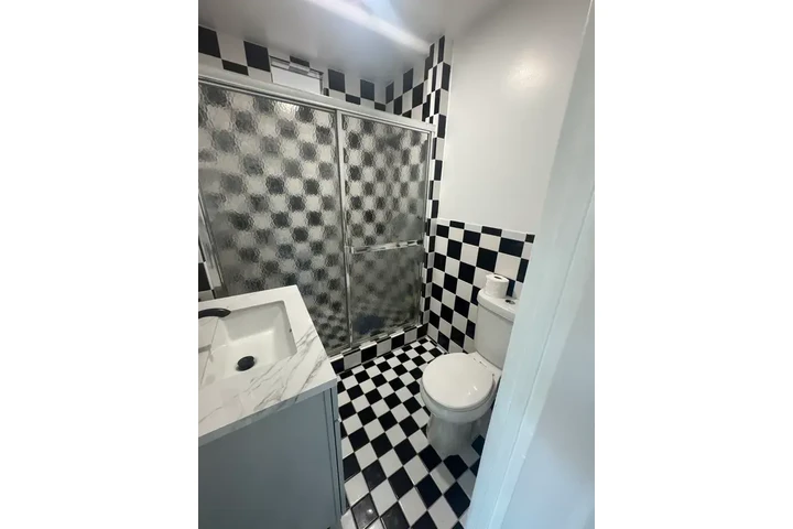 $1600 : Boyle Heights 3 Bed/ 1 Bath image 7
