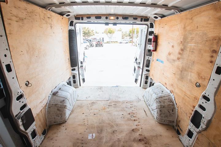 2018 ProMaster Cargo Van image 8