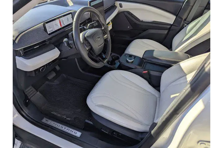 $24999 : Ford Mustang Mach-E 2022 AWD image 9