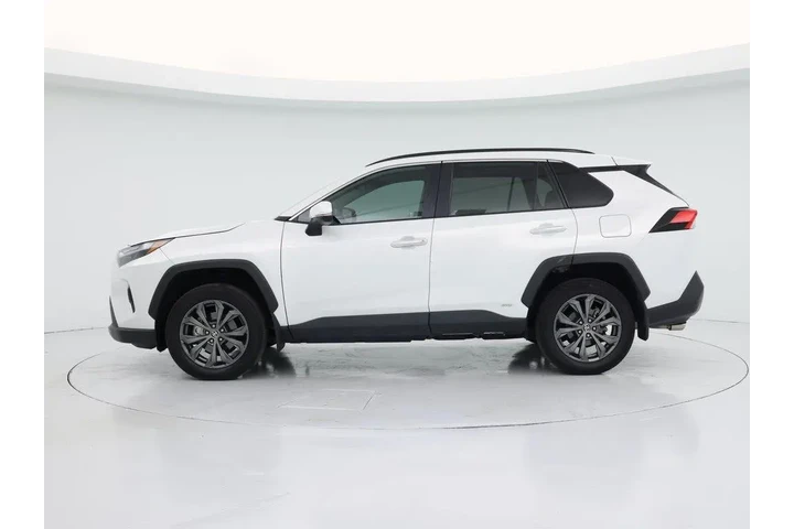 $36998 : Toyota RAV4 Hybrid 2024 AWD image 3