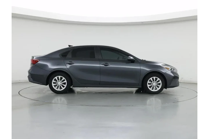 $18998 : Kia Forte 2023 LX 4dr Sedan image 7
