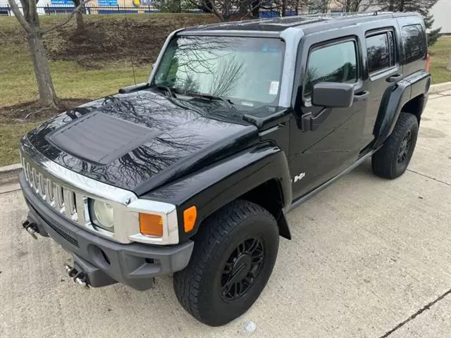 $5995 : 2006 HUMMER H3 image 4