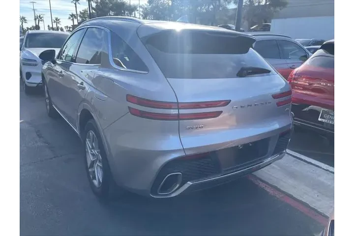 $37500 : Genesis GV70 2025 AWD 2.5T S image 4