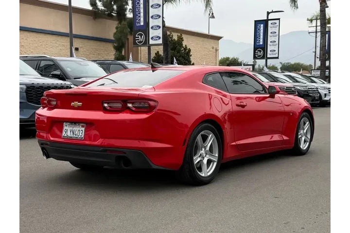 $24500 : Chevrolet Camaro 2021 LT 2dr image 10