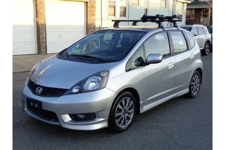 $7950 : 2012 Fit Sport image 2