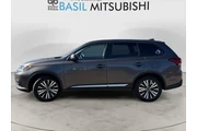 $17236 : Mitsubishi Outlander 2019 AW thumbnail