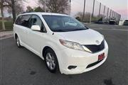 2011 Sienna LE 8-Passenger en Sacramento