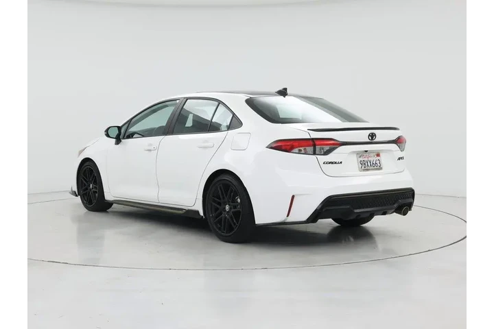 $23998 : Toyota Corolla 2022 XSE 4dr image 2