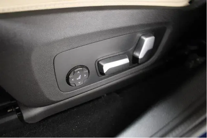 $34934 : BMW X3 2023 AWD xDrive30i 4d image 7