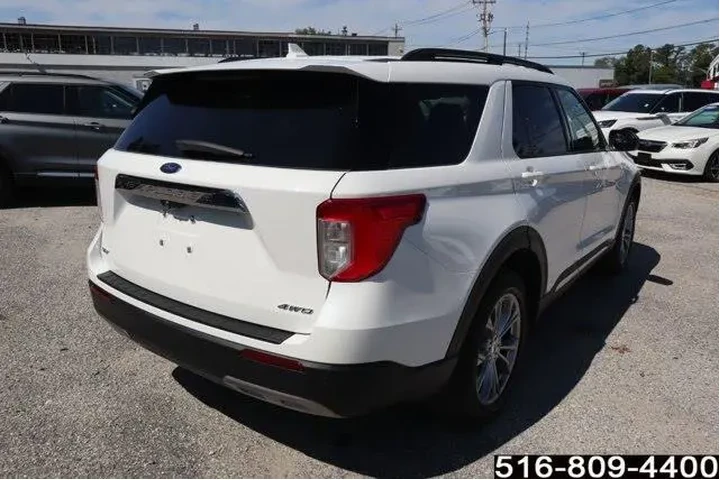 $28947 : Ford Explorer 2022 AWD XLT 4 image 5