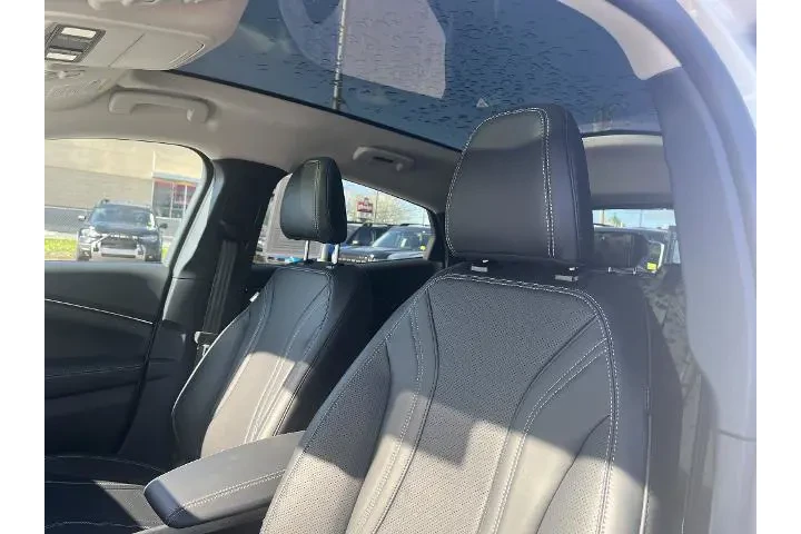 $38988 : Ford Mustang Mach-E 2023 AWD image 6