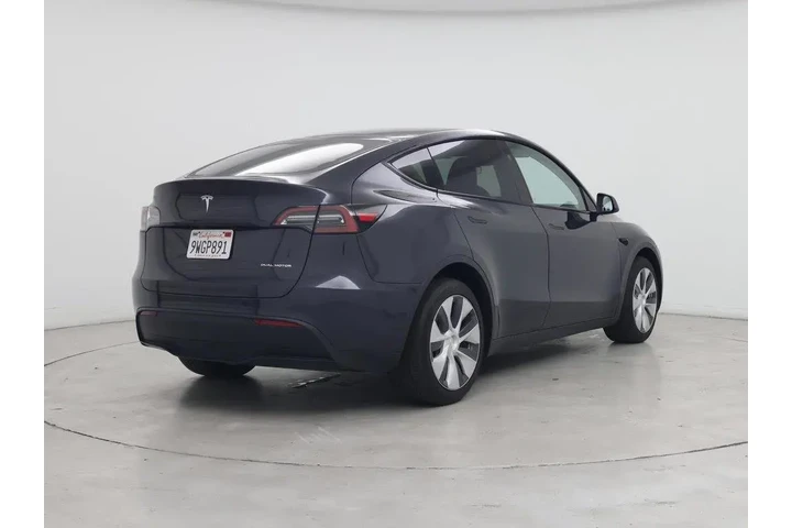 $36998 : Tesla Model Y 2024 AWD Long image 8